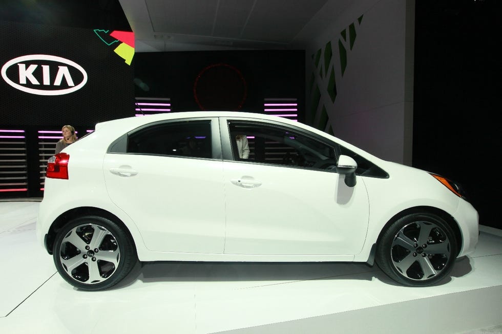 New Kia Rio hits magic 40 mpg fuel economy (photos) Roadshow