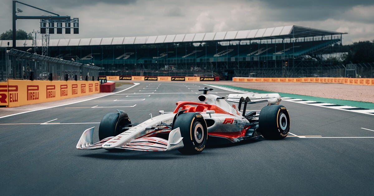 Dezelfde God cijfer New Formula 1 race car: 2022 F1 car reveal promises better racing, more  sustainability - Roadshow