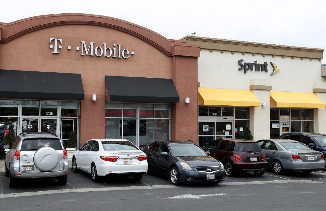 DOJ media advisory hints at T-Mobile-Sprint deal action