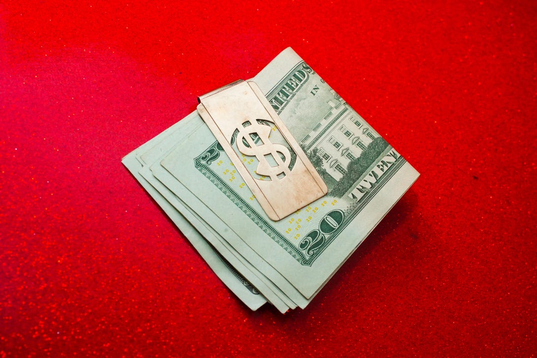  003-stimulus-piggy-bank-tear-falling-money-clip-weighing-cash-scale