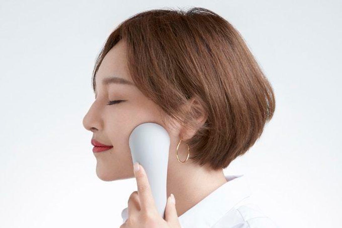 Comper’s Smarkin handheld device wants to analyze your skin