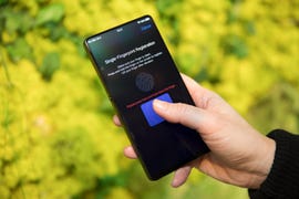 Galaxy Note 9 might not have an on-screen fingerprint reader after all