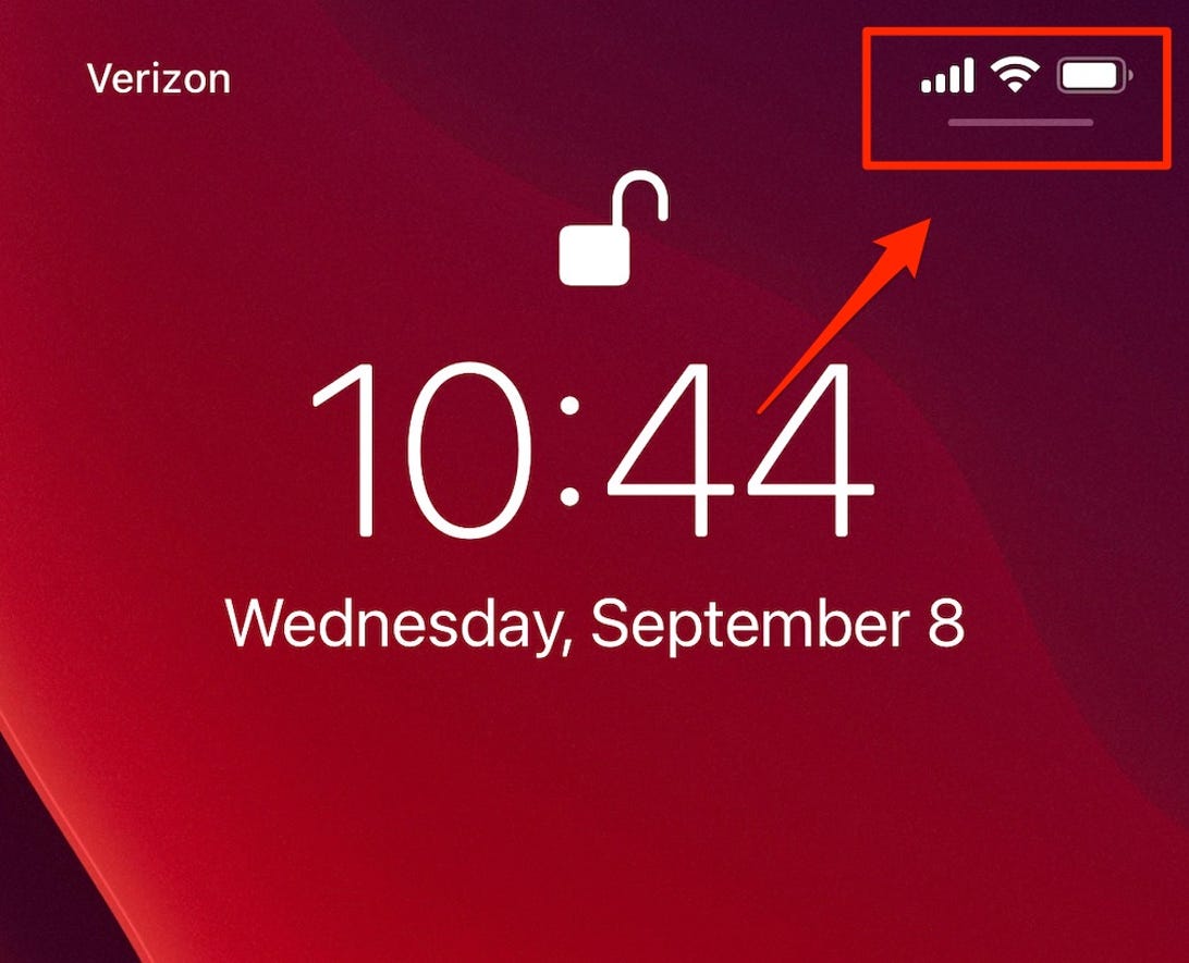 iphone-lock-screen-battery-screenshot