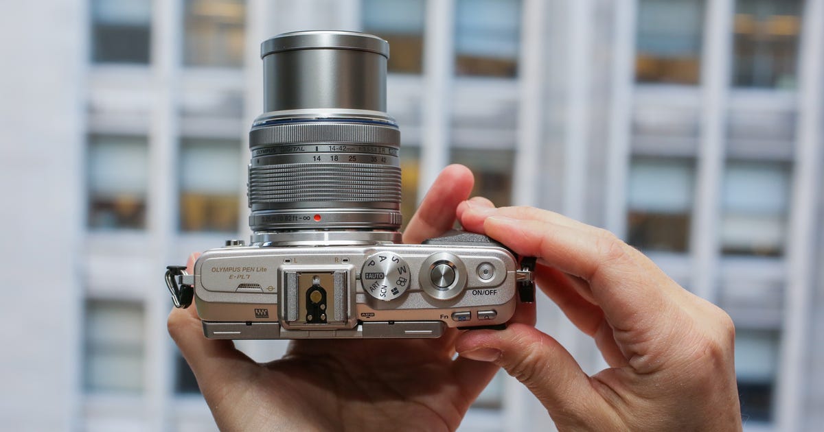 Olympus Pen E Pl7 Review Olympus E Pl7 Proves Itself A Quite Likeable Camera Cnet