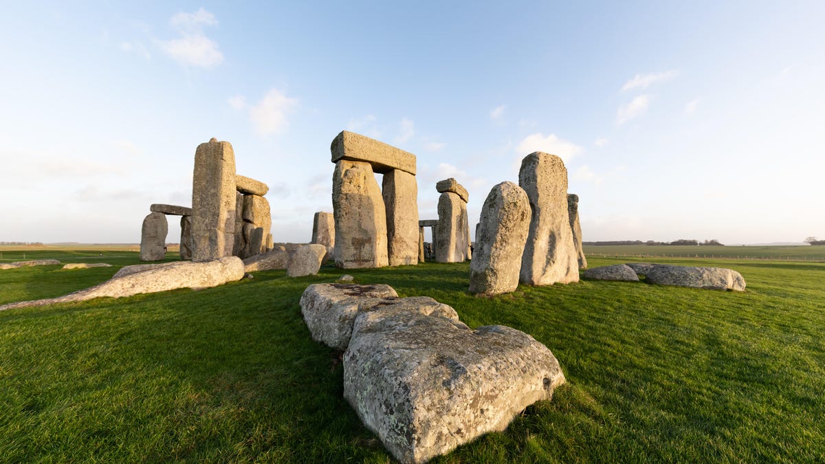 Stonehenge Likely Made From Pieces Of Another Ancient Monument Study Says Cnet