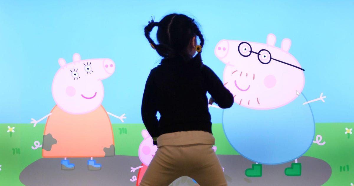 Peppa Pig Won T Warp Your Kid S Accent But What Else Are They Picking Up Cnet