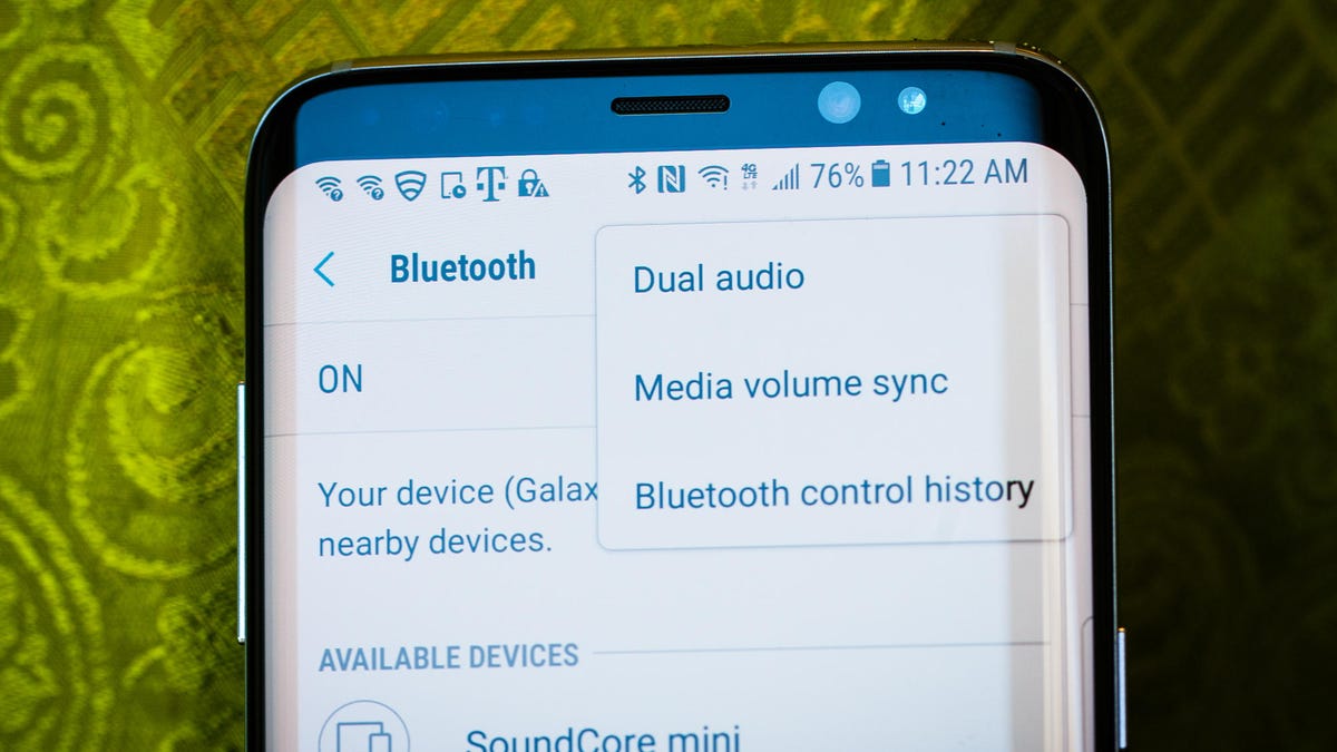 Bluetooth hack could hit most devices, say researchers - CNET