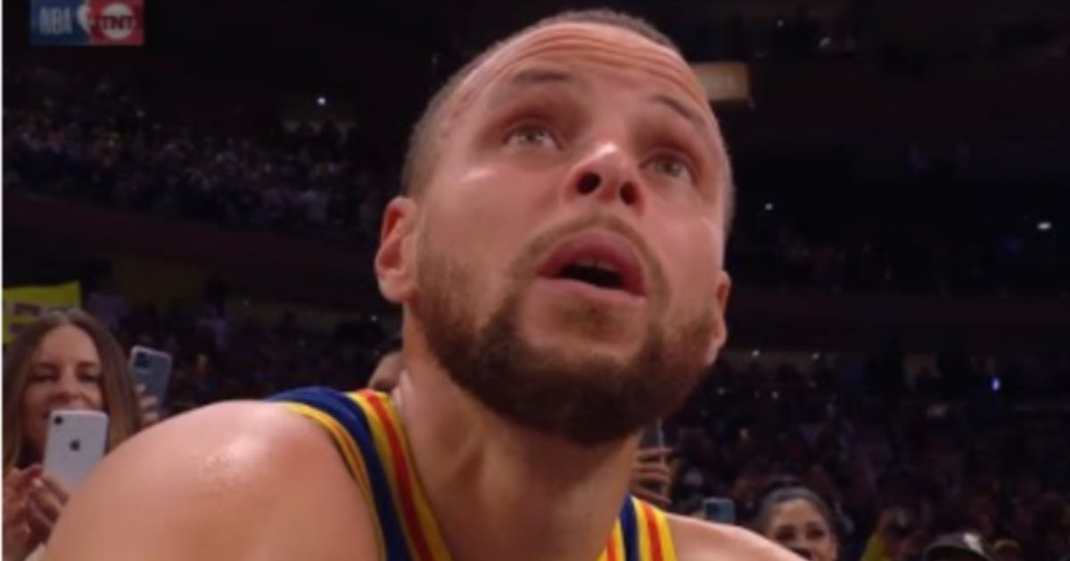 Steph Curry breaks NBA 3-point record: Watch the crowd go wild - CNET