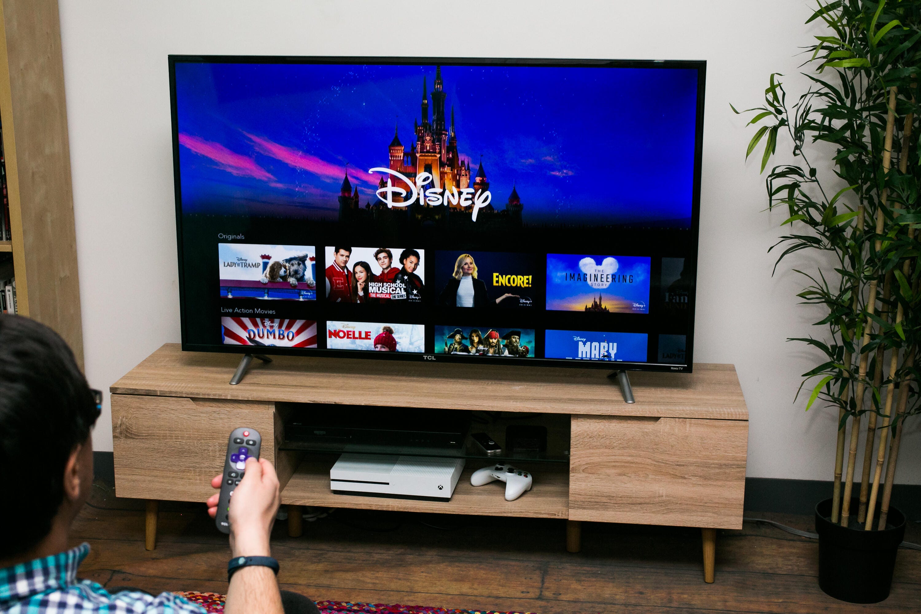 Disney Plus bundle deal: How to add your Hulu and ESPN Plus accounts