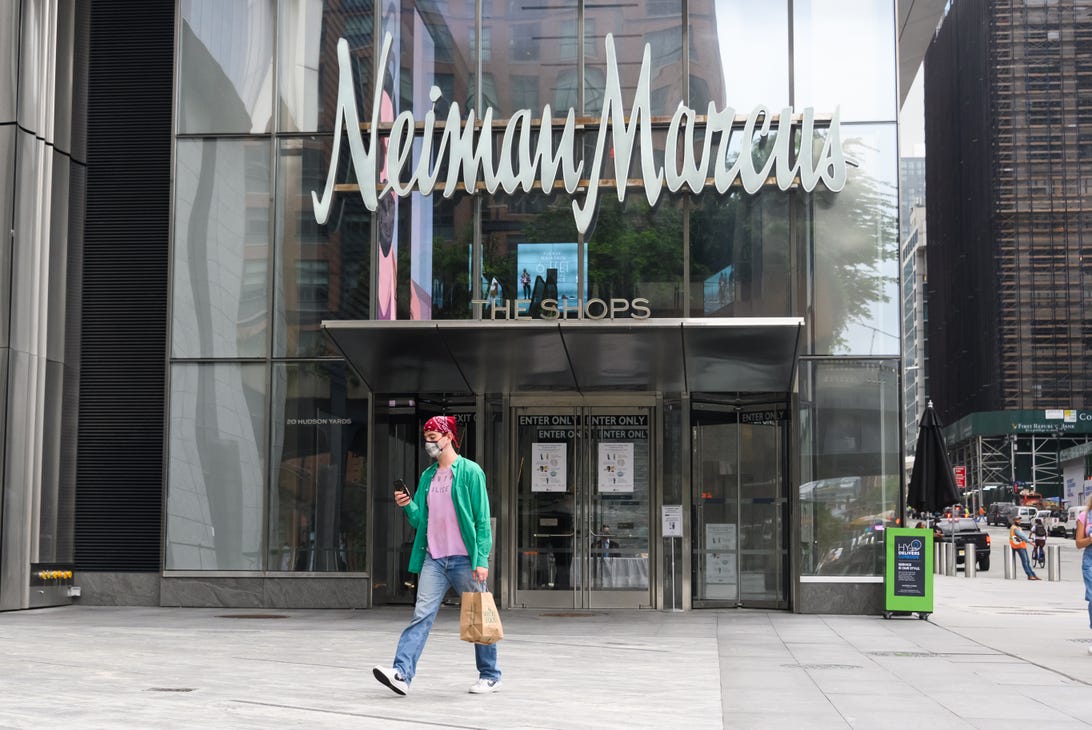 Neiman Marcus says 3.1 million payment and gift cards compromised in breach
