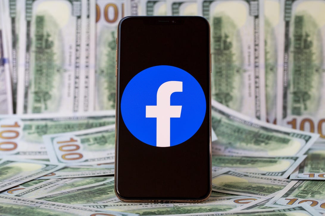 Facebook is still growing despite criticism about political ads