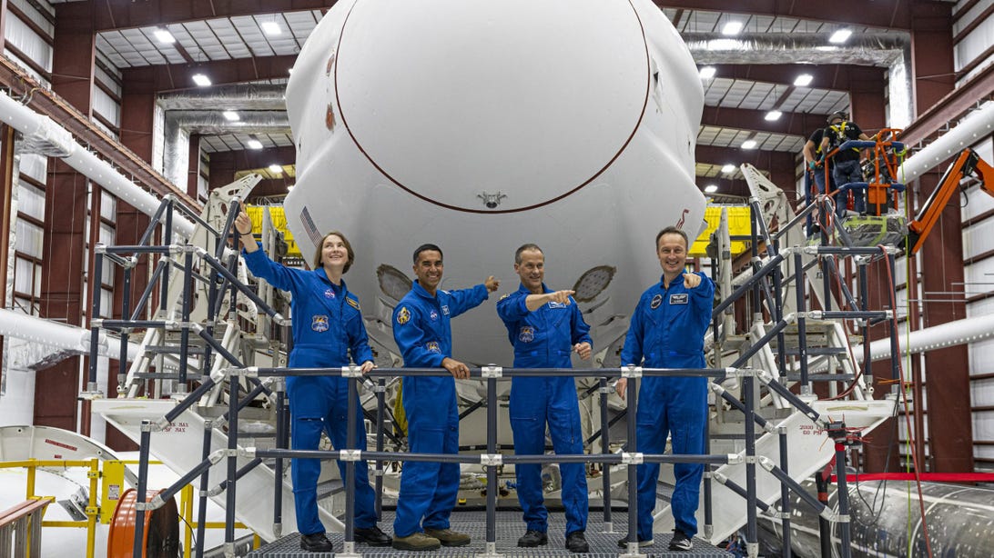 spacex-crew-3-20211027-20211027-dsc03488-scaled