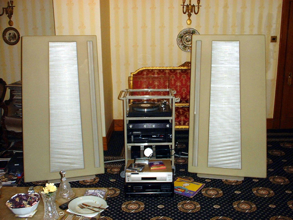 Apogee Scintilla speakers