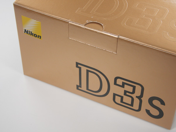 Unboxing the Nikon D3S