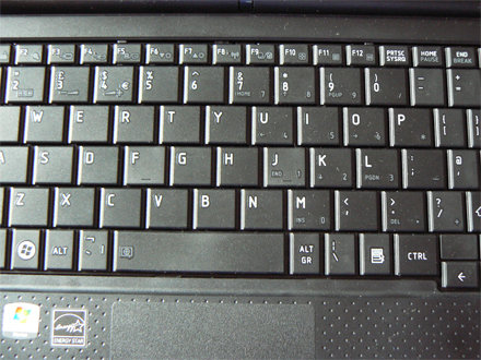 NB500-00D NB500-107 NB500-108 NB500-10F NB500-10G NB500-10H NB500-10L NB500-10M PLL50L-007022 A-Tech 2GB STICK For Toshiba NB500 Netbook Series NB500 SO-DIMM DDR2 NON-ECC PC2-6400 800MHz RAM Memory 