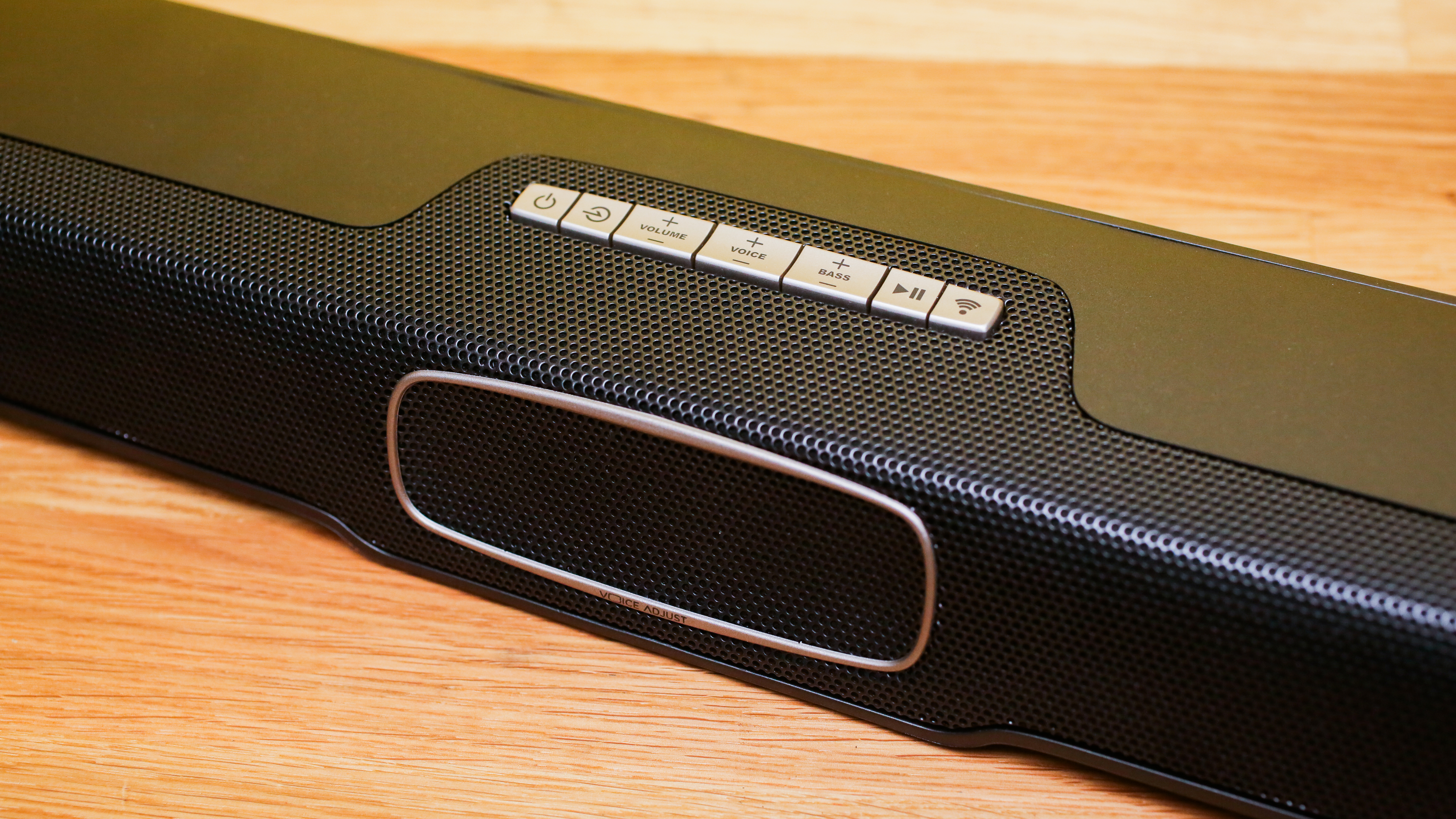 Omni SB1 review: Sound bar makes movies thrilling and intelligible - CNET