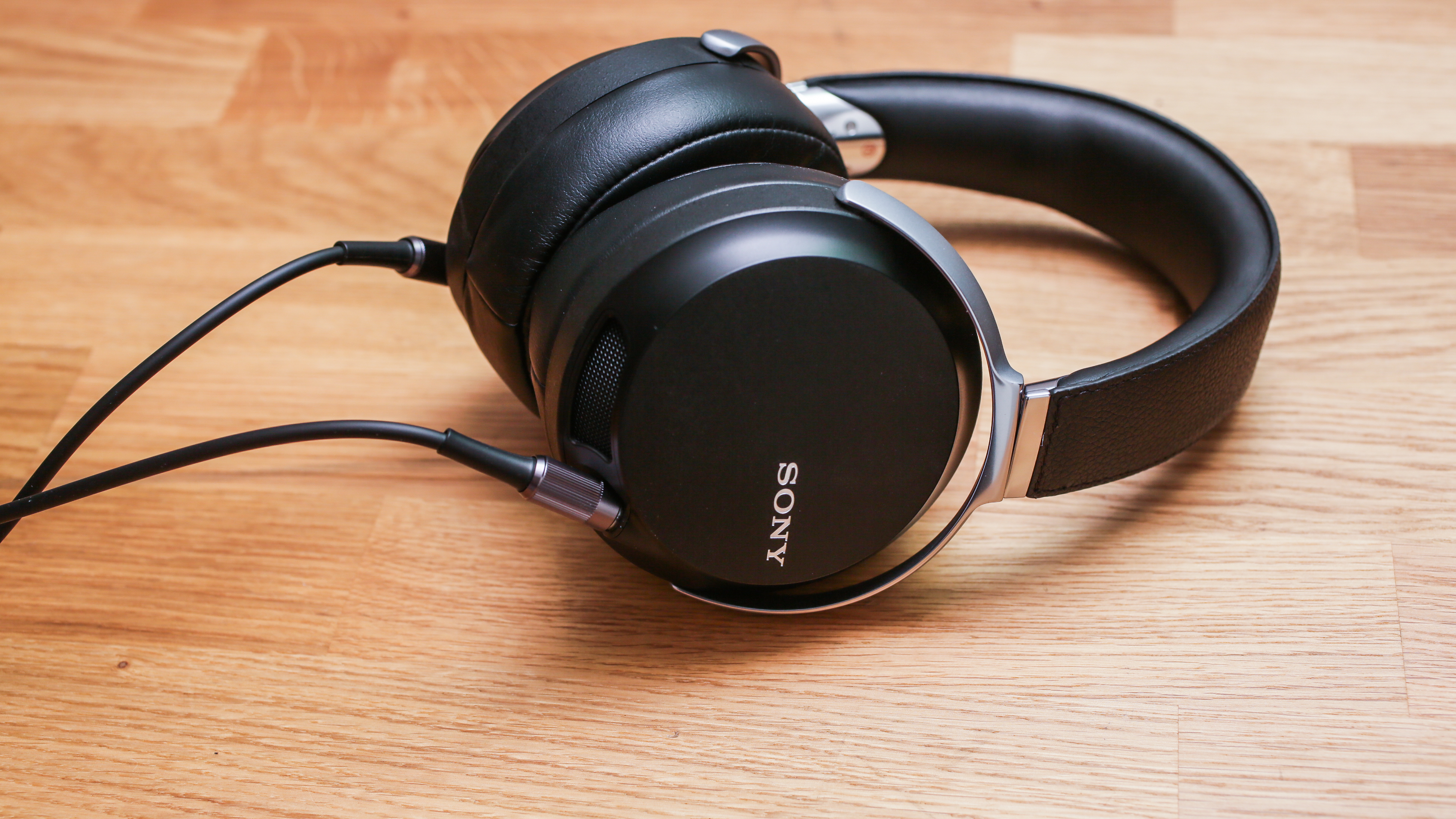 Sony MDR Z7 review: A high-end Sony headphone that's truly high 