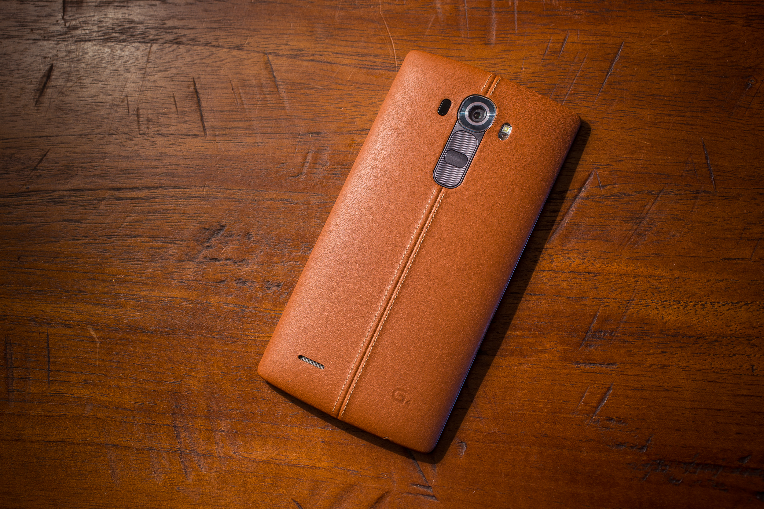 lg-g4-leather-product-2.jpg
