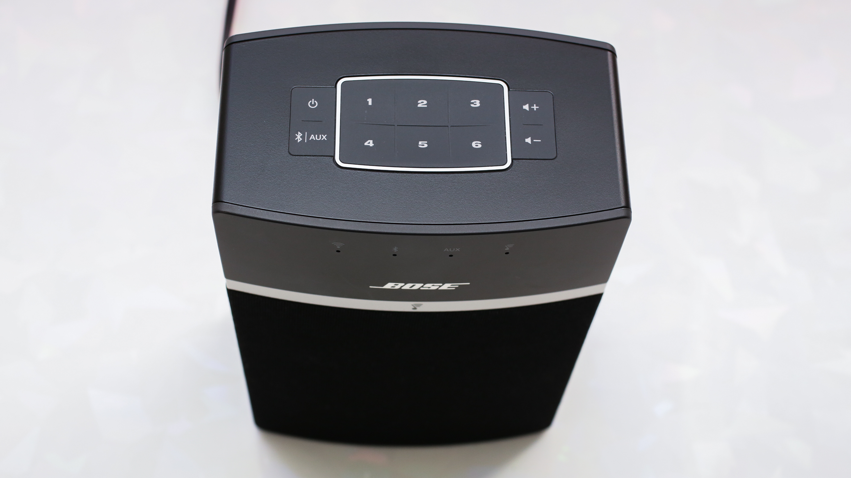 Bose SoundTouch 10 This compact wireless speaker works with everything and some surprising punch - CNET