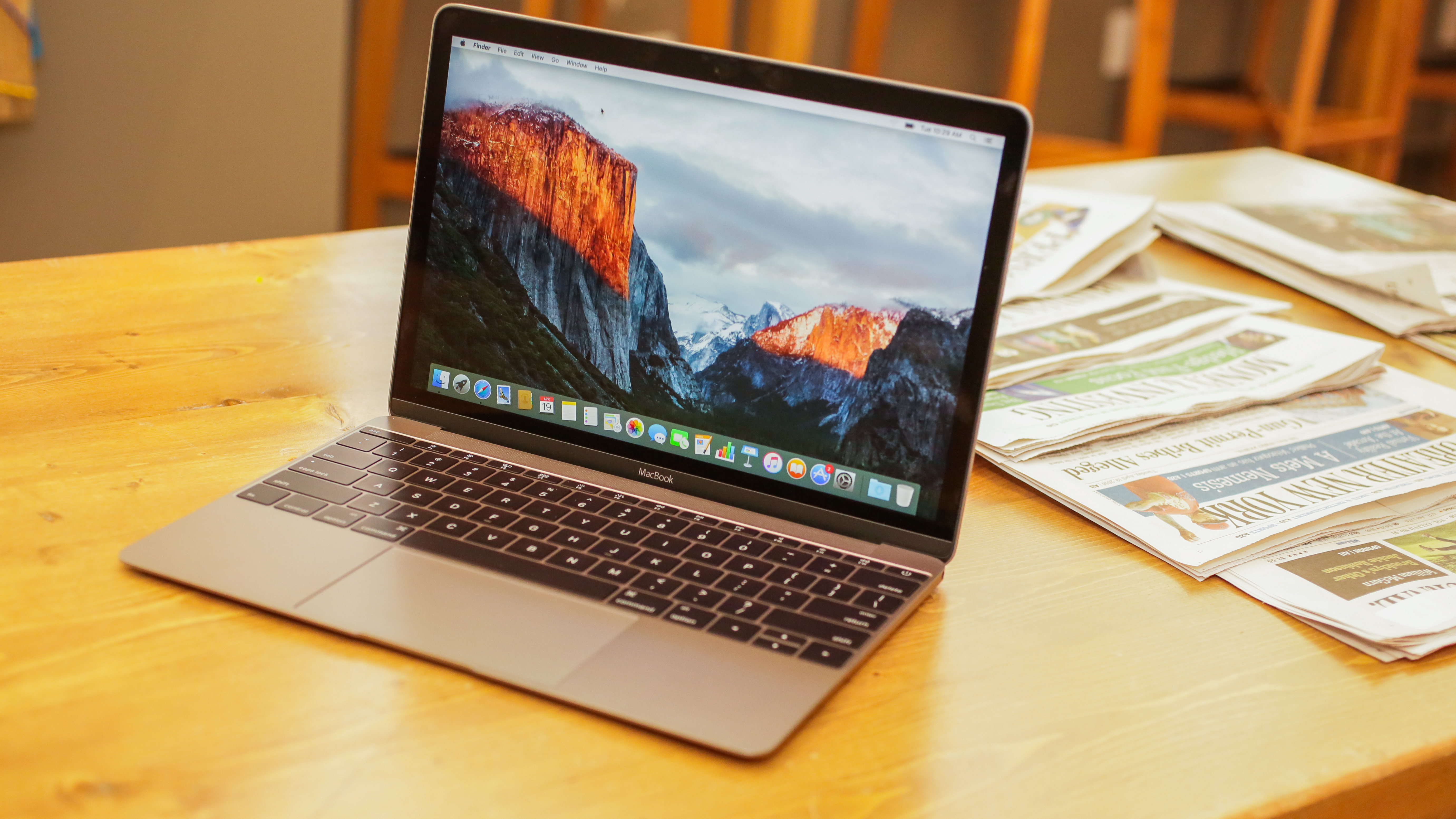 Apple MacBook (2016) review: MacBook still short on ports, but