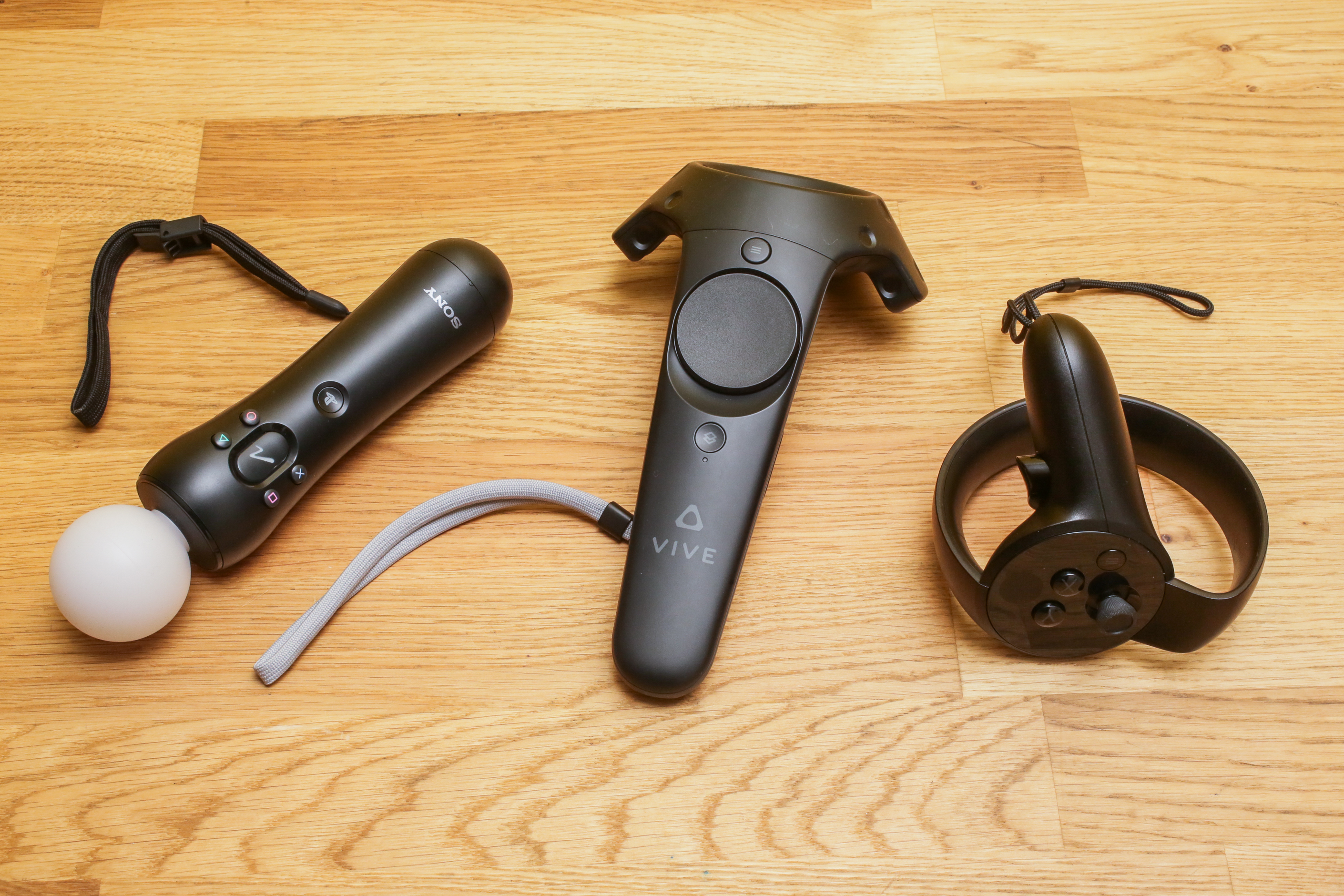 PC/タブレット PC周辺機器 Oculus Rift with Oculus Touch review: Fantastic controllers for VR 