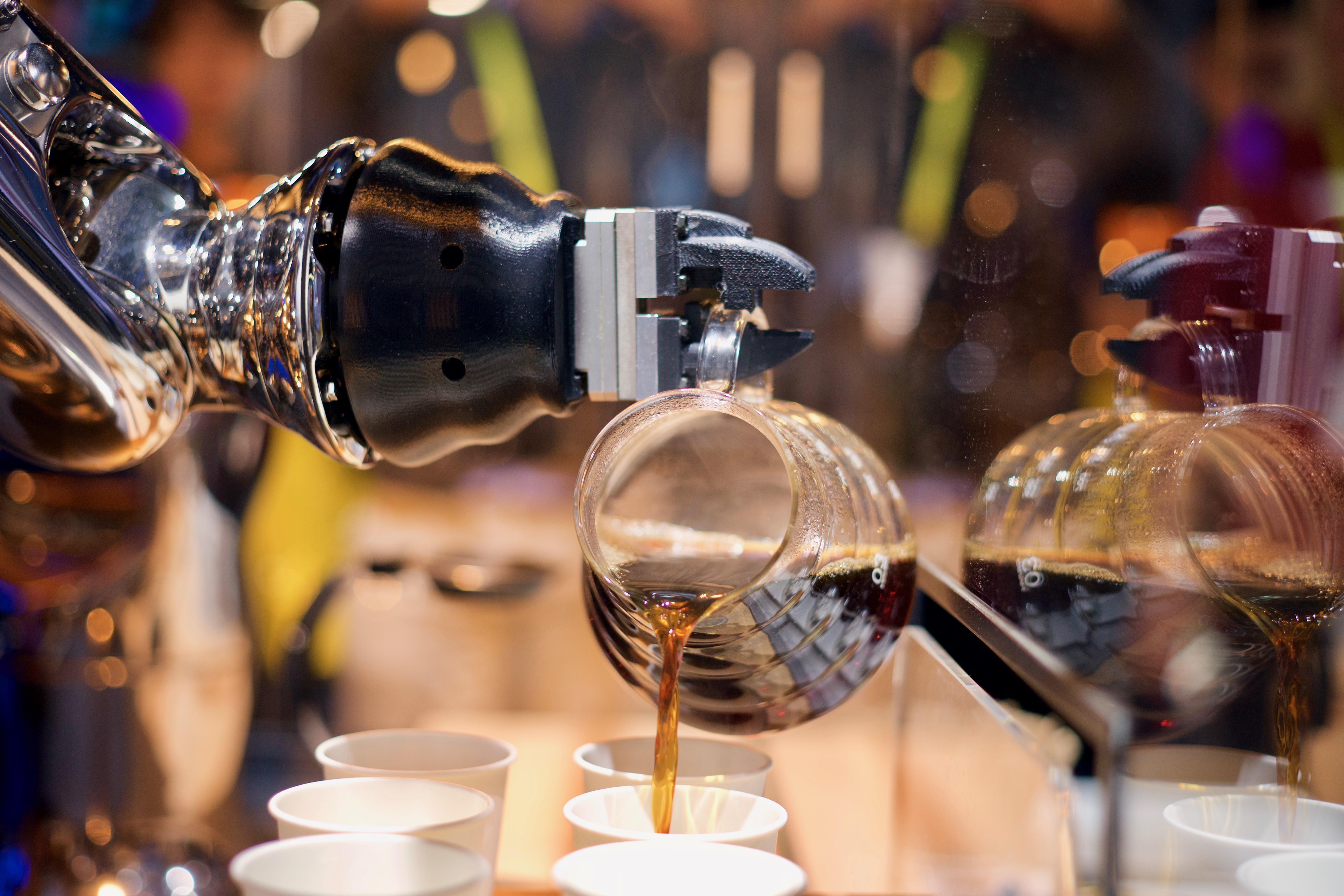 denso-coffee-robot-ces-2017-1.jpg