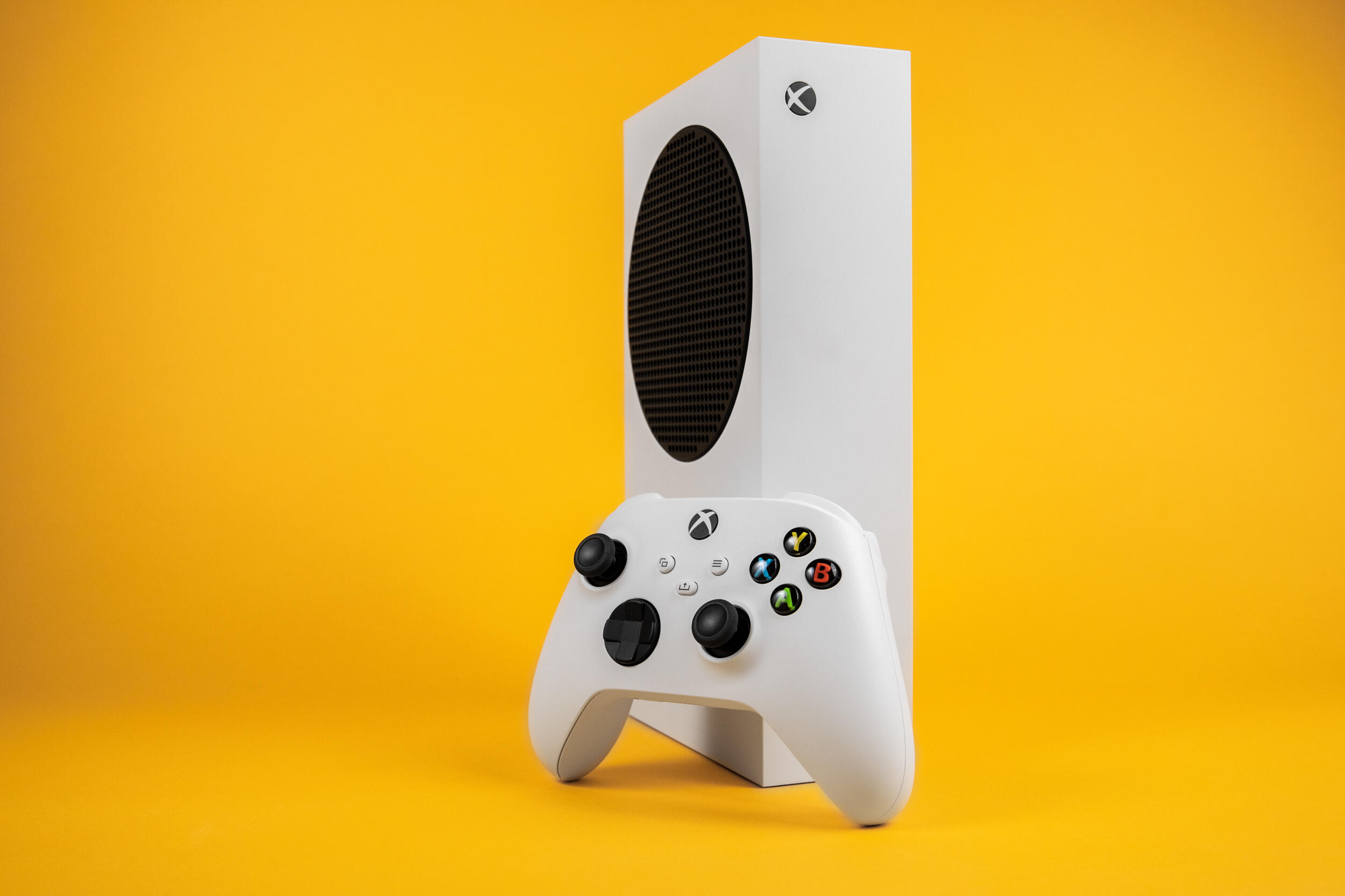 Xbox Series S Review: The Console Making Premium Gaming More