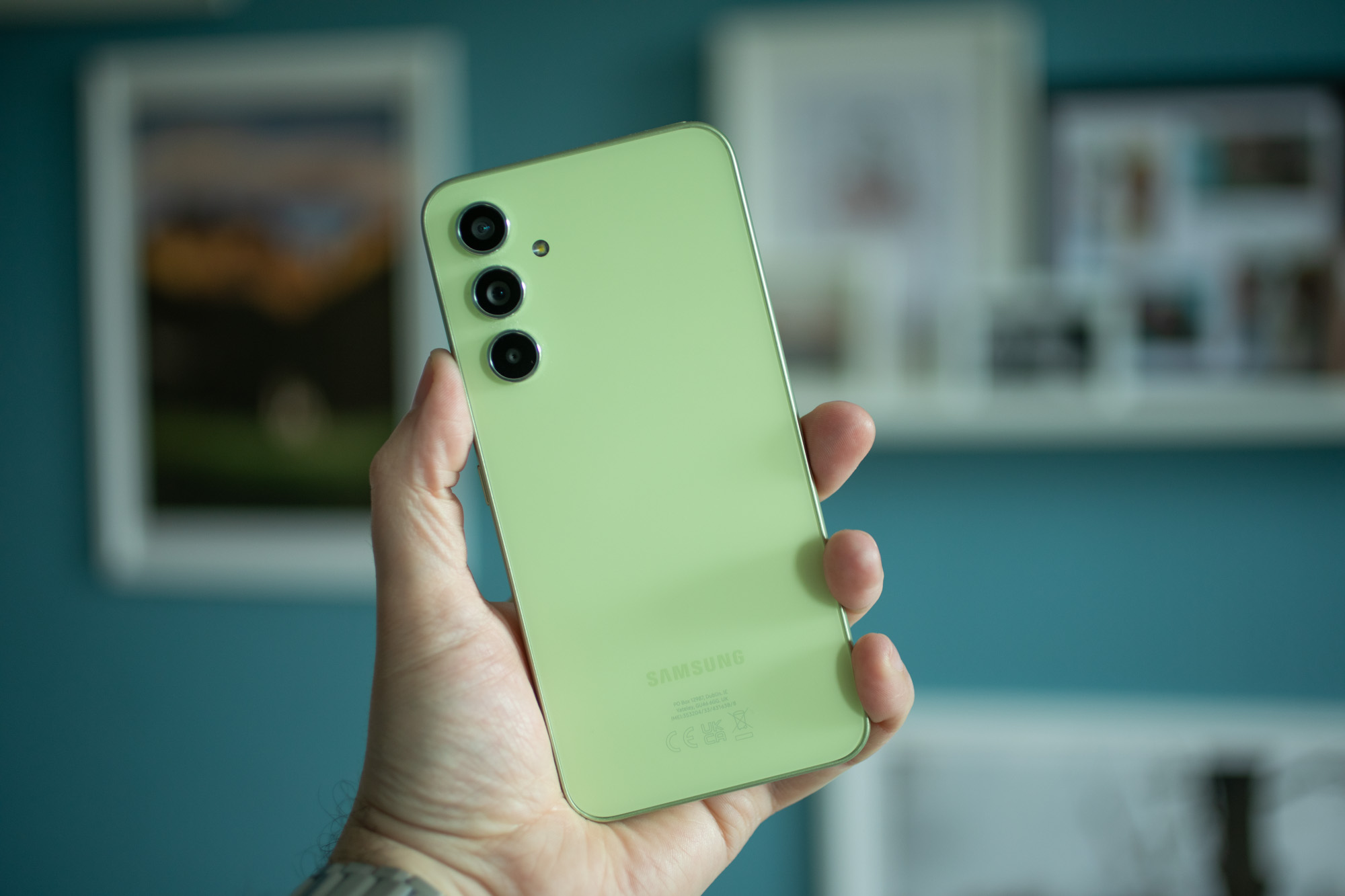 Top Affordable Smartphones With the Best Camera - Dignited