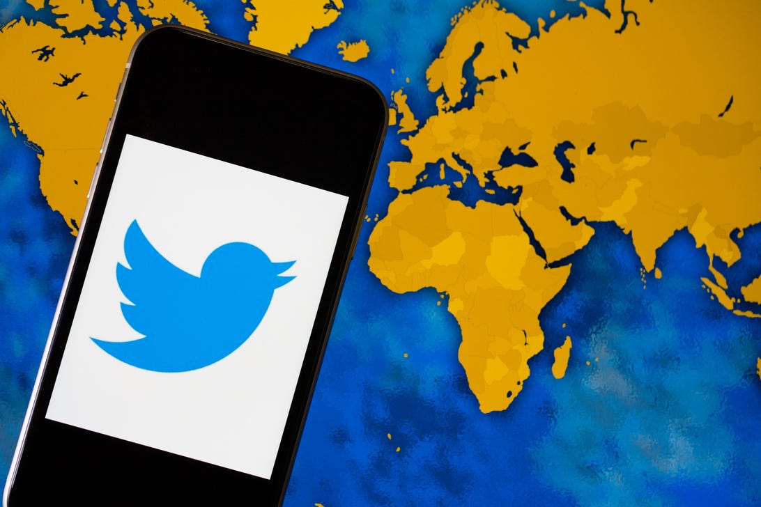 Twitter suspends 16 accounts linked to Middle East propaganda campaign