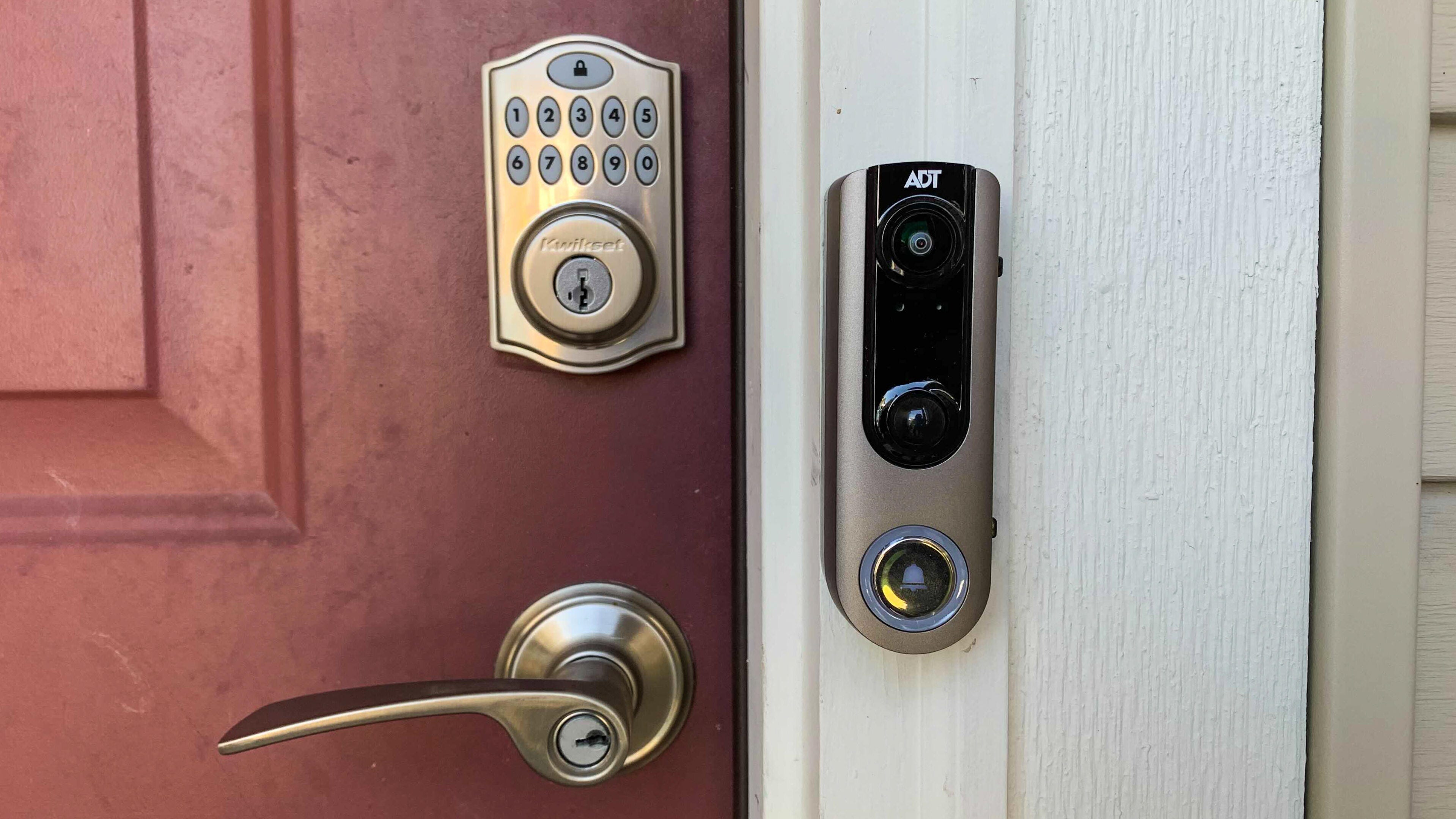 ADT home security review: More trouble than it&#39;s worth - CNET