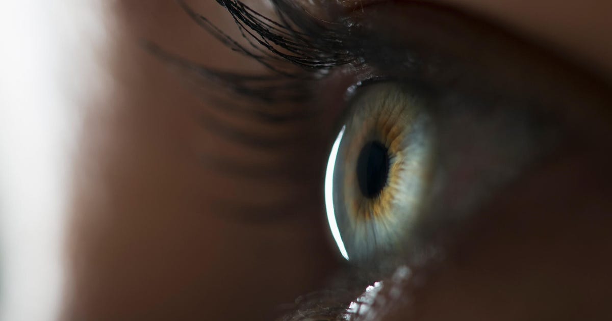 Gli scienziati stanno ripristinando la visione parziale del cieco attraverso una terapia genica innovativa