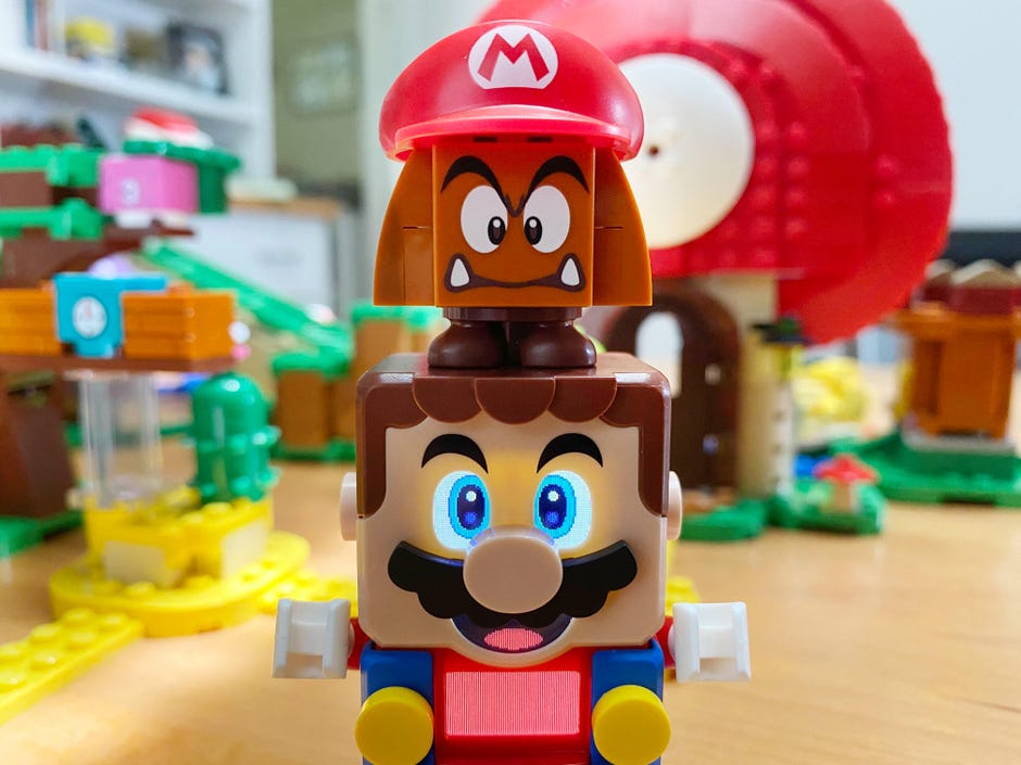 Lego Super Mario Reviewed A Real Life Super Mario Maker Cnet