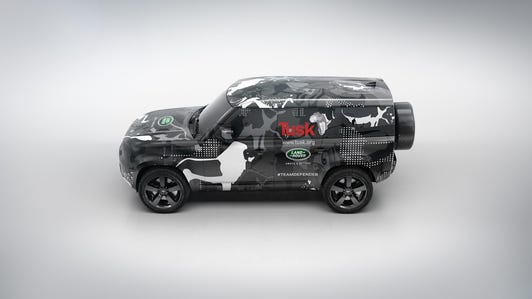Land Rover Defender Tusk