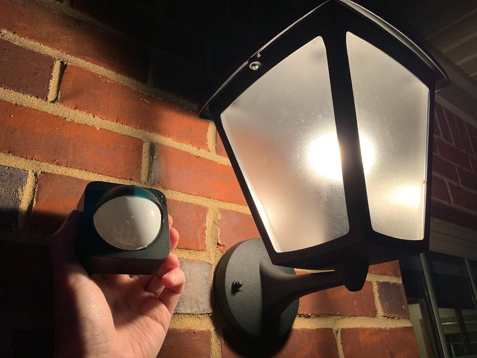 Want Smarter Outdoor Lighting At Home, Outdoor Soffit Lights With Motion Sensor