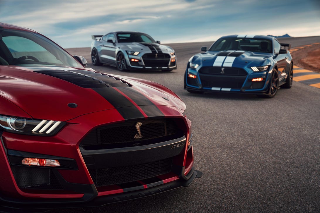 2020 Ford Mustang Shelby GT500 has 760 hp to compete with Camaro ZL1