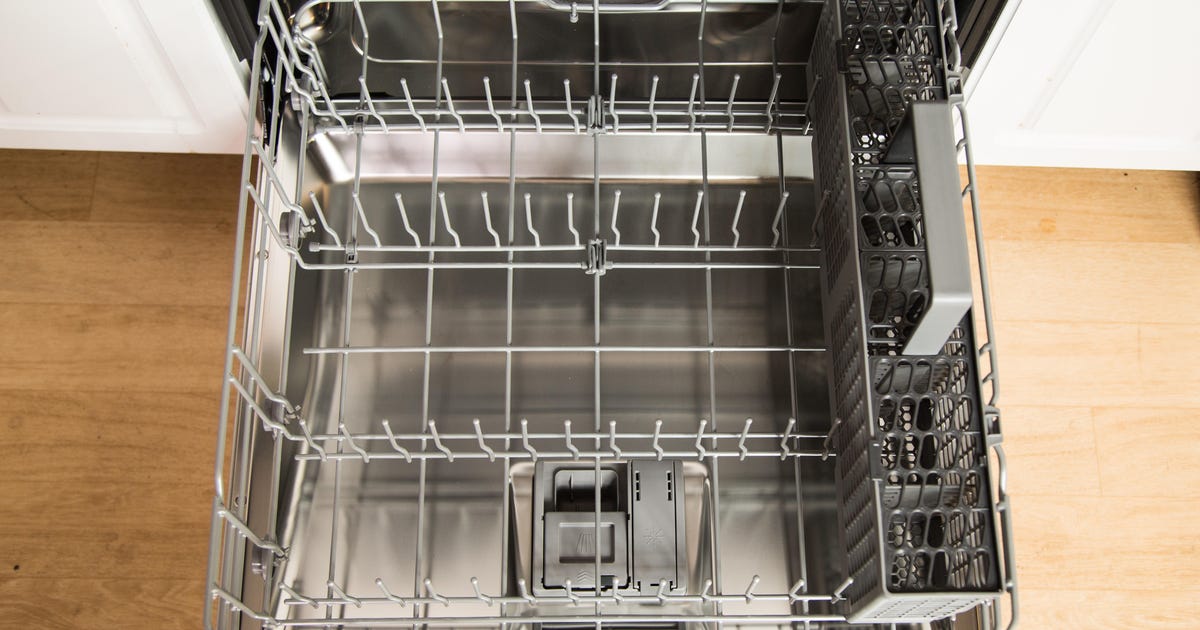 By no means Use Vinegar in Your Dishwasher. Here is Why