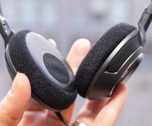 Sennheiser - Headphone Reviews - CNET