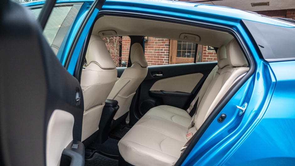 2019 Toyota Prius Review A Thrifty Hybrid With More Grip Roadshow - 2019 Toyota Prius Prime Seat Covers