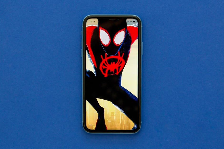 5 Iphone Wallpapers That Hide The Screen Notch And How To Get Them Cnet