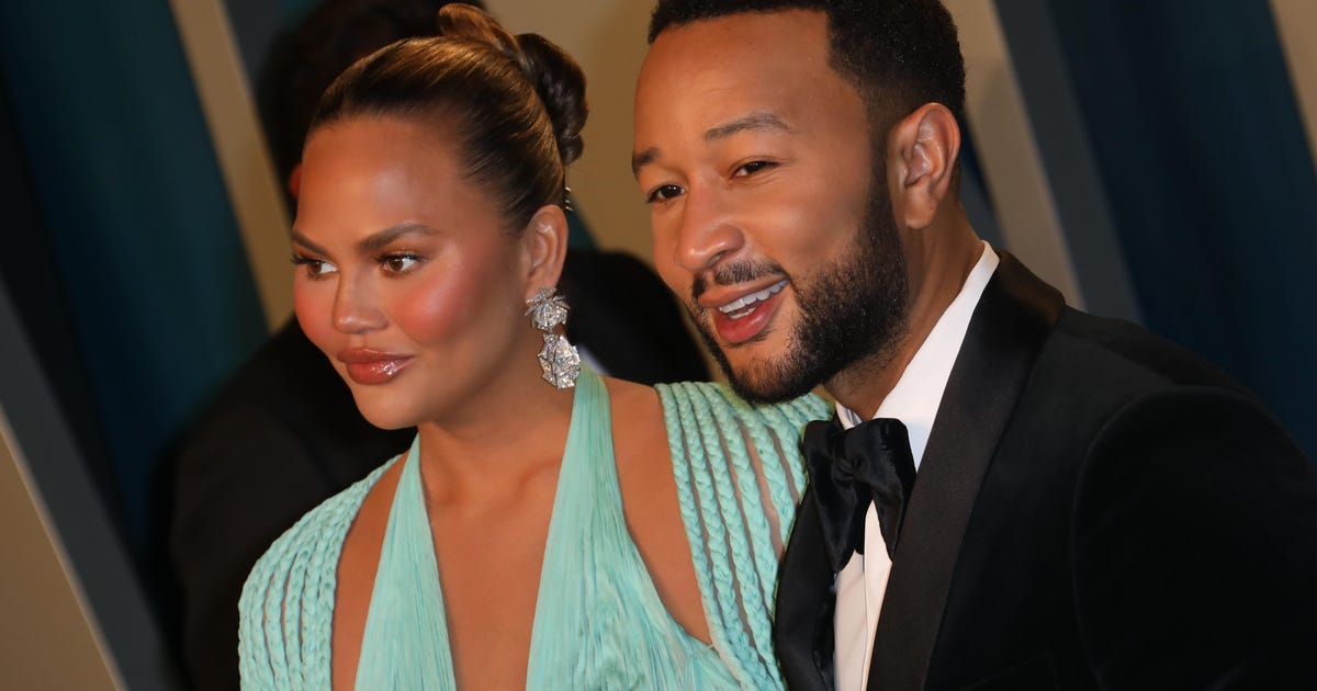 Chrissy Teigen: ‘It’s time to say goodbye’ to Twitter