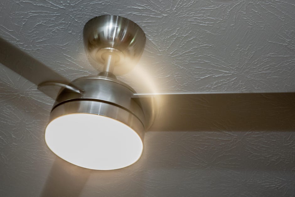 The Amazing Ceiling Fan Trick You Need, What Type Of Ceiling Fan Gives The Most Light