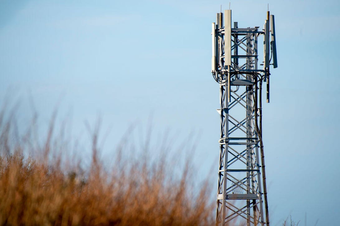Phone carriers beg people to stop setting fire to 5G masts, especially at hospitals