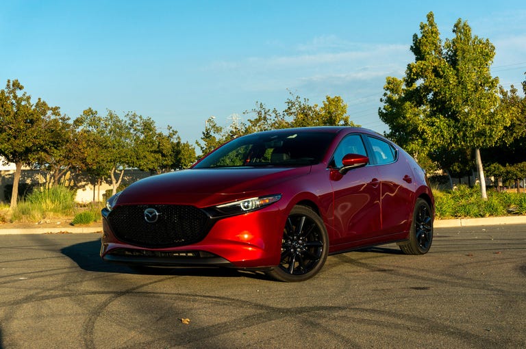  Revisión del Mazda3 Hatchback 2021: elegante y divertido, no requiere turbo - CNET en Español