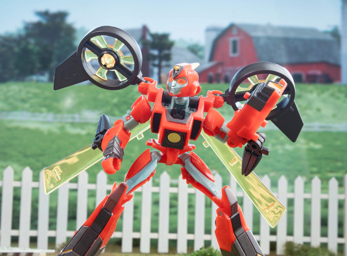 transformers earthspark action figure of Twitch