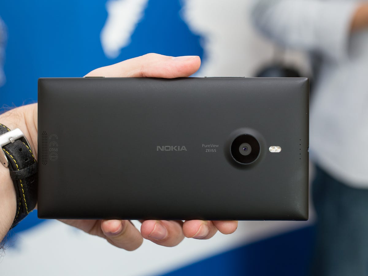 The Nokia Lumia 1520 comes with a 20-megapixel image sensor and a Carl Zeiss f2.4 lens.