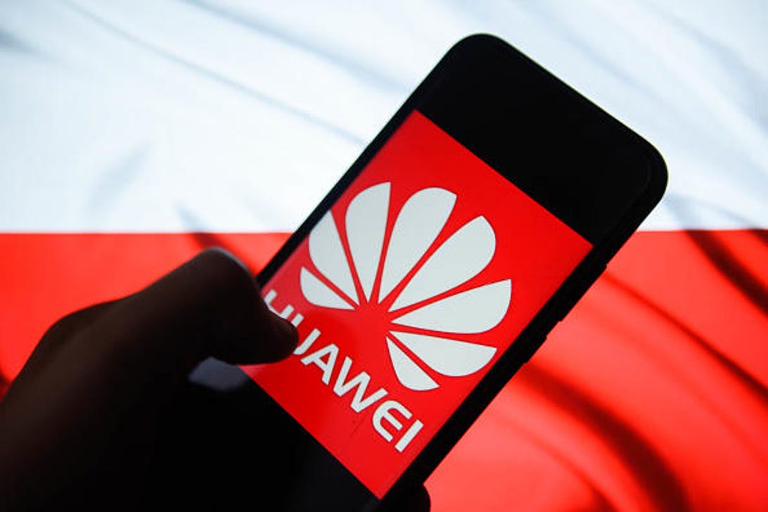 Huawei reportedly says it’ll take smartphone crown from Samsung by 2020