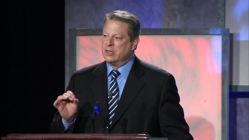 Al Gore electrifies Web 2.0 Summit