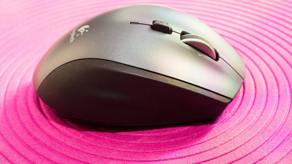 shepherd Overdoing reckless Logitech Marathon Mouse M705 review: This curvy mouse gives your wrist the  kind of break it deserves - CNET