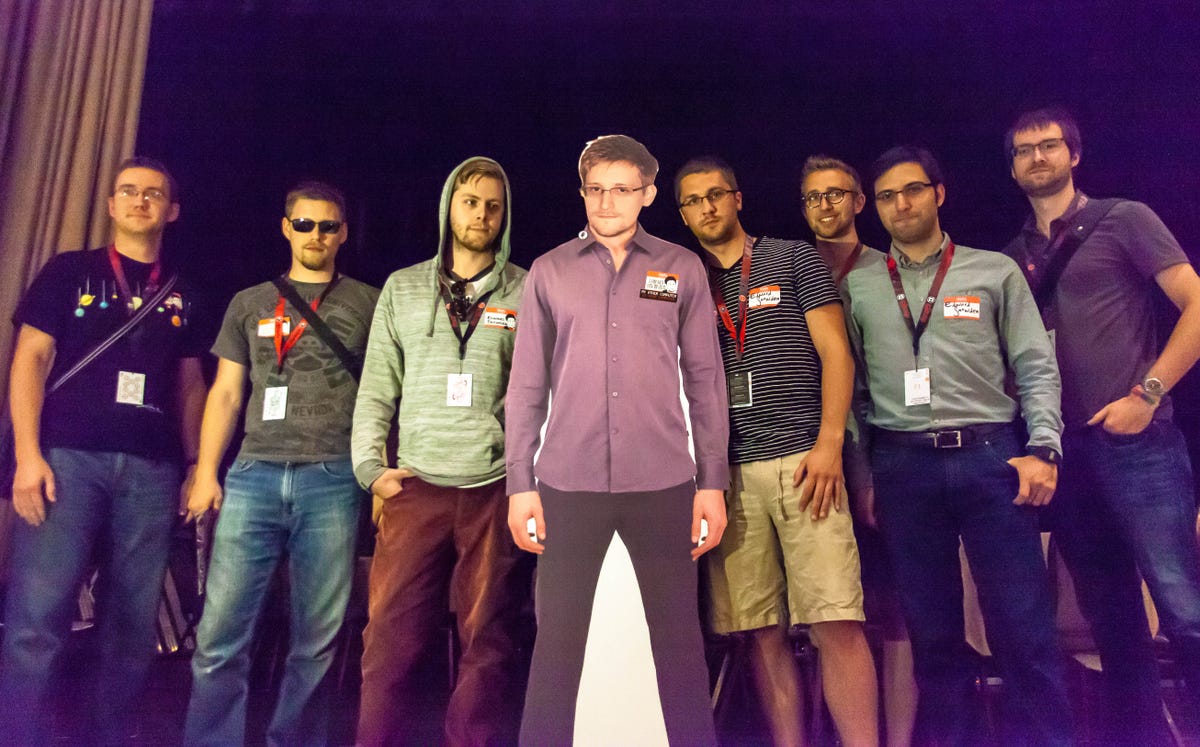 2013_DefCon_Snowden_contest.jpg