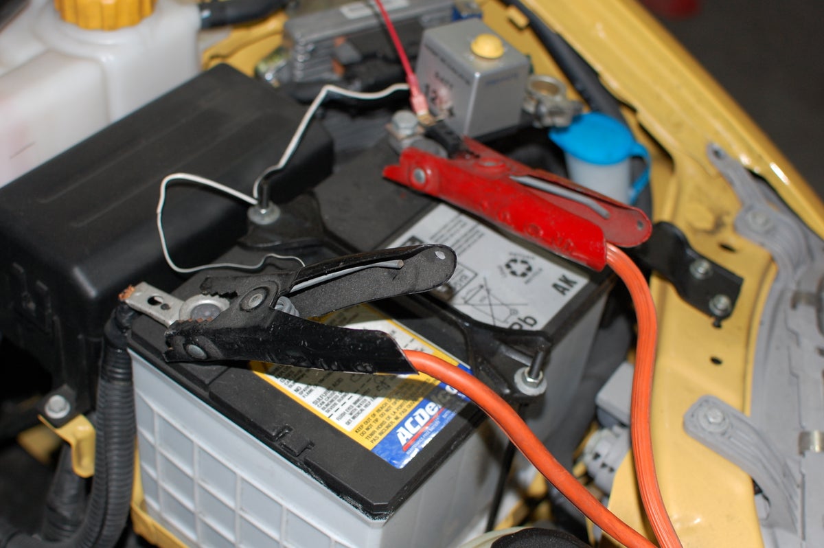 Jump starting a car with a dead battery is easy and safe if you make the right connections.